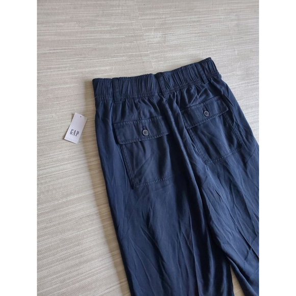 GAP High Rise Cropped Pull-On Tapered Pleated Lyocell Pants Size 2 NWT RT$80 - Picture 5 of 6